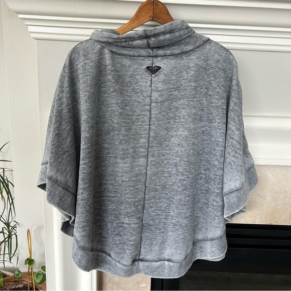 Roxy Mineral Wash Baggy Cropped Poncho Sweatshirt - Picture 3 of 4